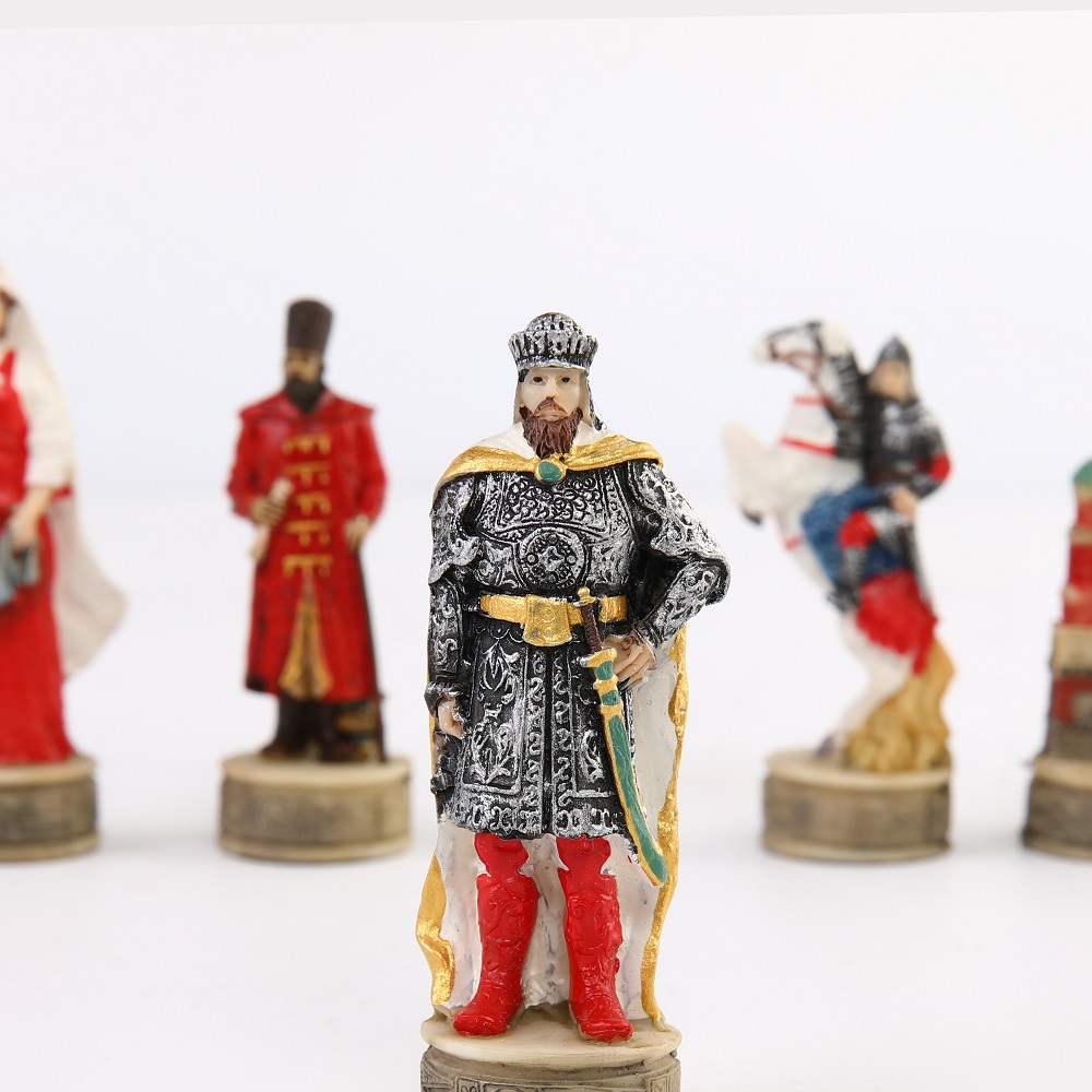 War-themed Chess Set Genghis K - Board Game Yearbook review and price